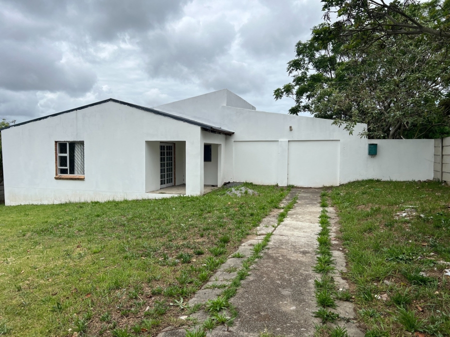 3 Bedroom Property for Sale in Rosemount Eastern Cape